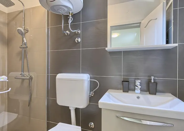 Charming House Noelene بيت للعطل
