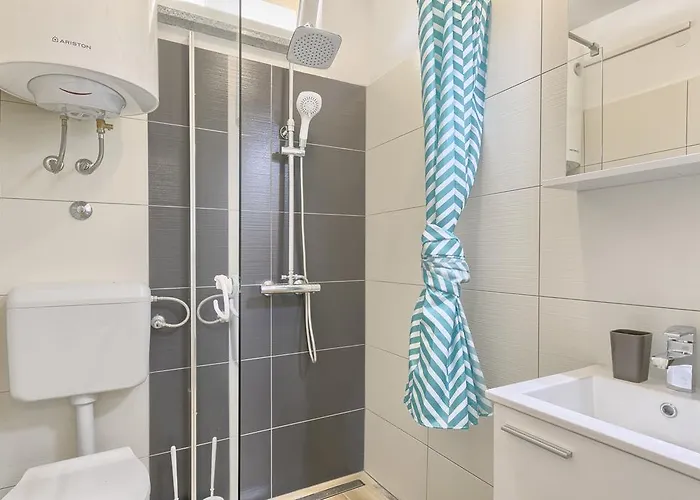 Charming House Noelene بيت للعطل Valtura