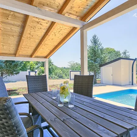 Tatil Evi Charming House Noelene